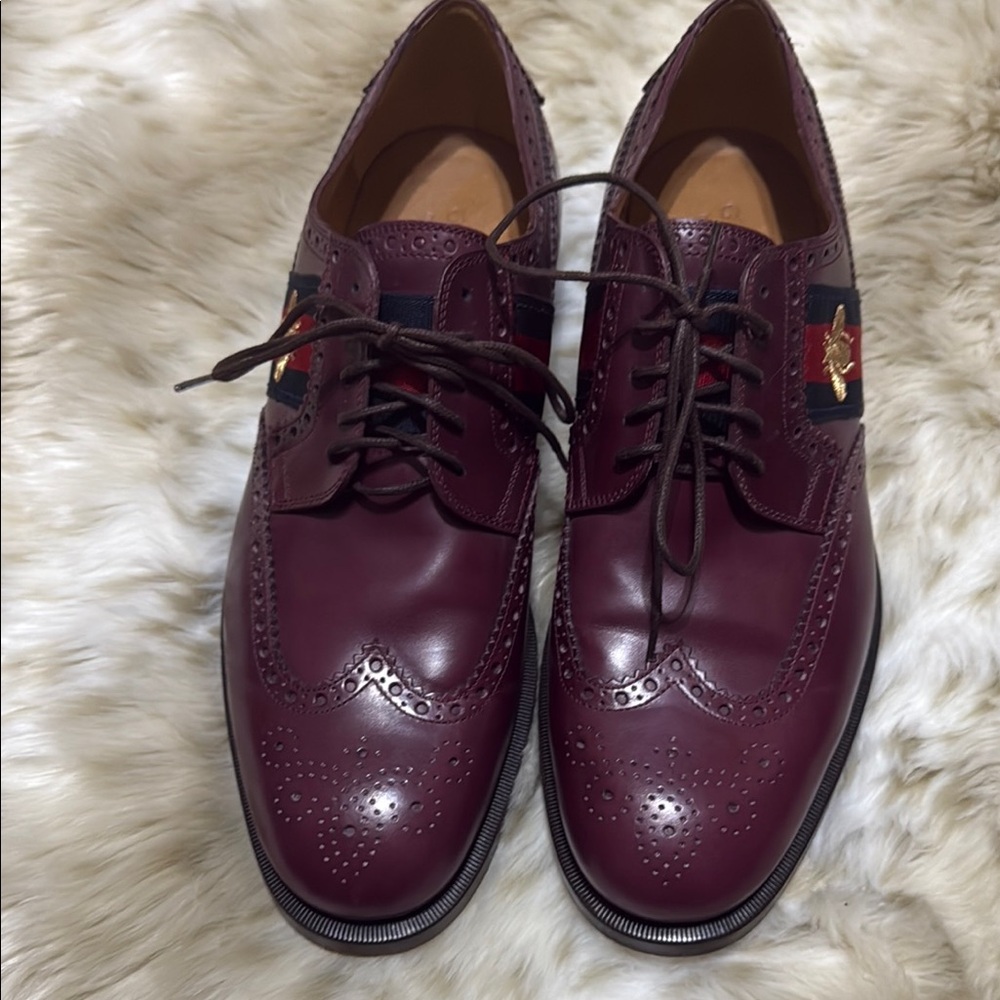 GUCCI Calfskin Web Bee Embroidered Mens Slip-On Brogue Wingtip Derby Shoes - Picture 2 of 12